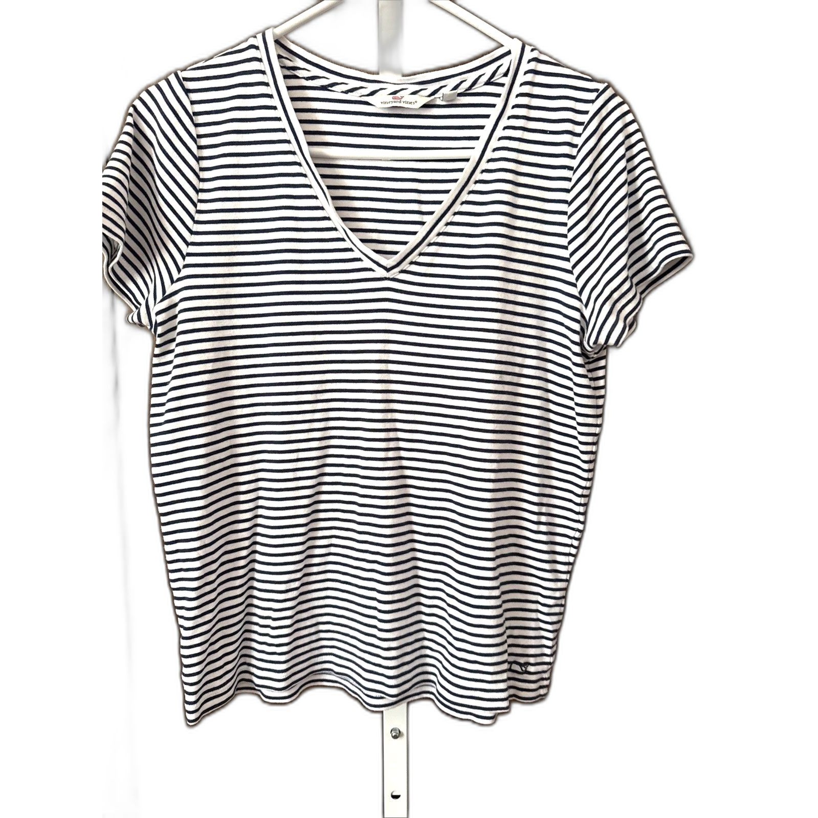 Vineyard Vines Women’s Sz L Navy/White Stripe V Neck Top Excellent Condition